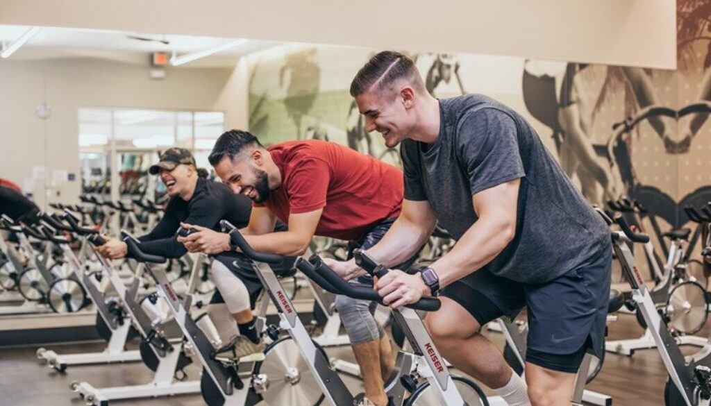 How To Get LA Fitness Student Discount (FAQs) 2023